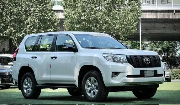 Prado import0 2023 Model 4.0L Automatic 4WD 7 seat Parallel Imported – фото 3