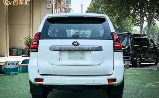 Prado import0 2023 Model 4.0L Automatic 4WD 7 seat Parallel Imported – фото 5