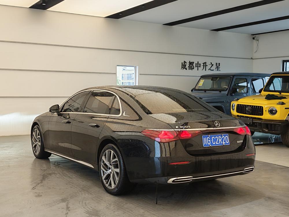 Mercedes-Benz E-Class 2024 E 300 L Style Sedan – фото 5