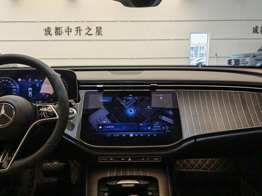 Mercedes-Benz E-Class 2024 E 300 L Style Sedan – фото 8