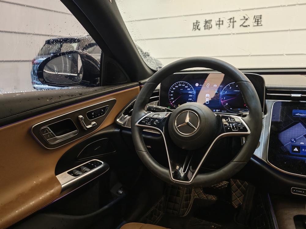 Mercedes-Benz E-Class 2024 E 300 L Style Sedan – фото 12
