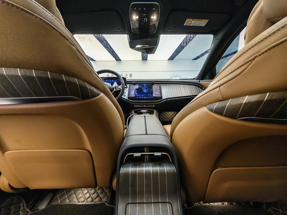 Mercedes-Benz E-Class 2024 E 300 L Style Sedan – фото 16