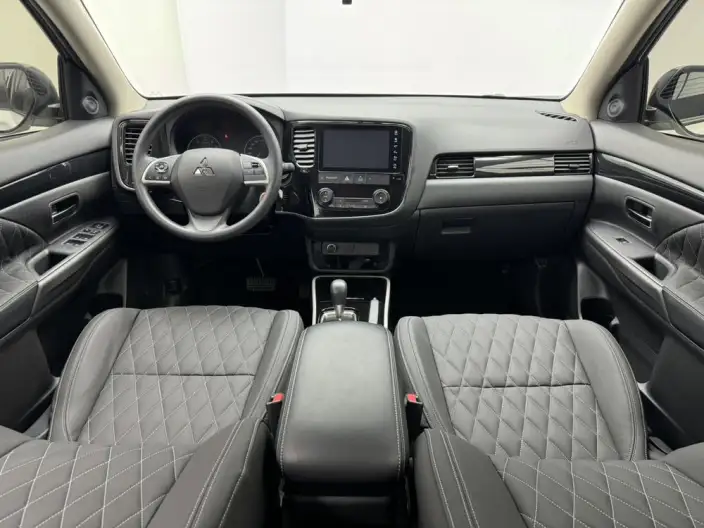 Mitsubishi Outlander 2021 Model Facelift 2.0L 2WD Smooth Ride Edition 5 seat – фото 10