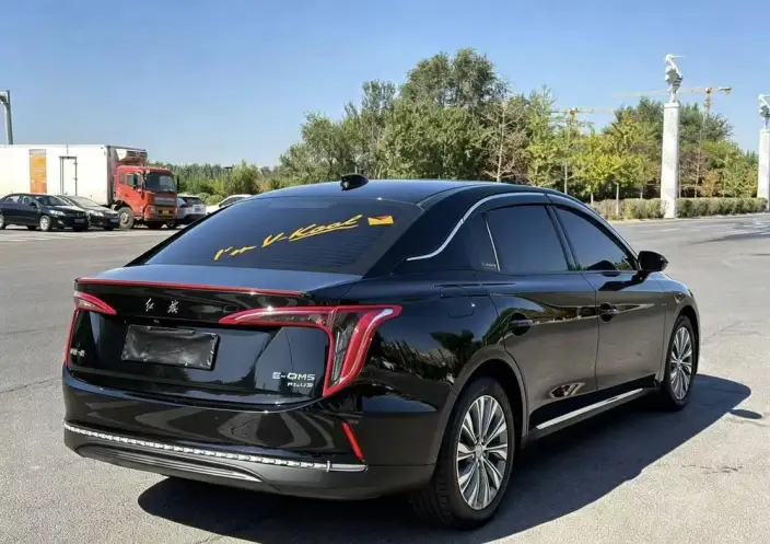 Hongqi E-QM5 2025 Model 610KM PLUS Edition – фото 6