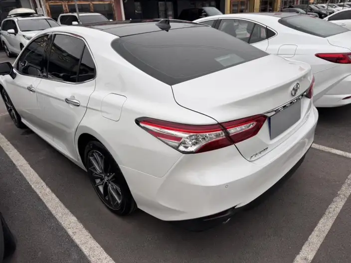 Toyota Camry 2022 Model 2.5G Deluxe Edition