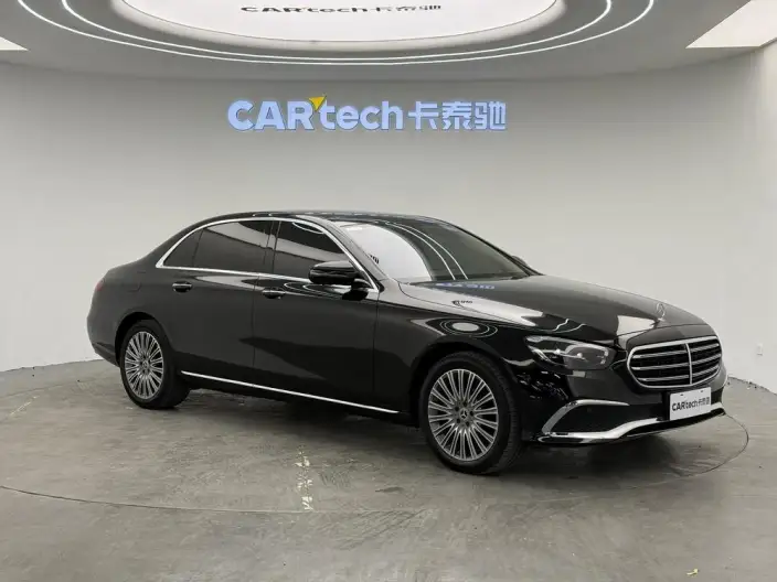 Mercedes-Benz E-Class 2022 Model E 300 L Luxury Model sedan – фото 3