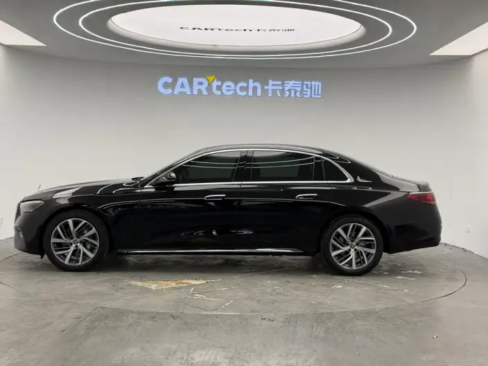 Mercedes-Benz E-Class 2024 Model E 300 L Fashion Model sedan – фото 4