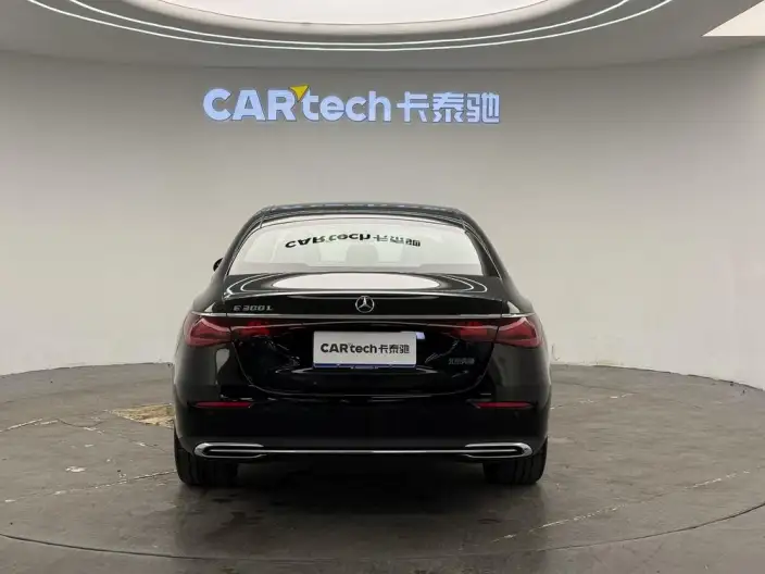 Mercedes-Benz E-Class 2024 Model E 300 L Fashion Model sedan – фото 6