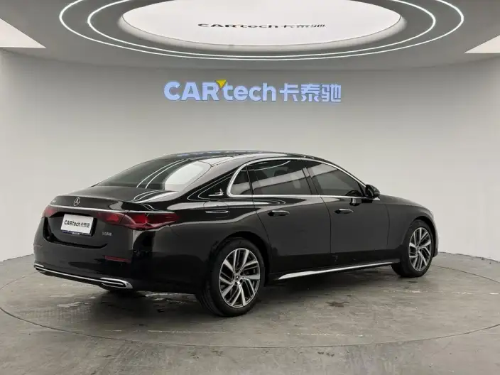 Mercedes-Benz E-Class 2024 Model E 300 L Fashion Model sedan – фото 7