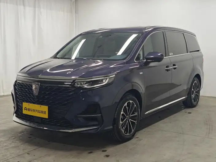 Roewe iMAX8 2022 Model 400TGI Zunrong Edition