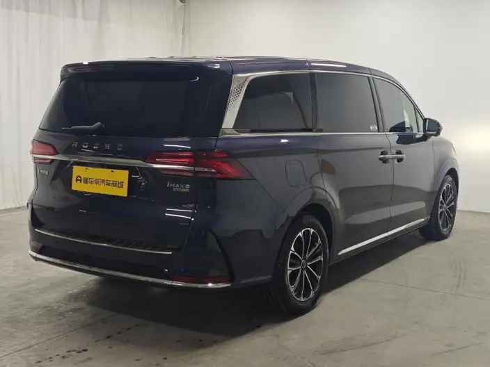 Roewe iMAX8 2022 Model 400TGI Zunrong Edition – фото 7