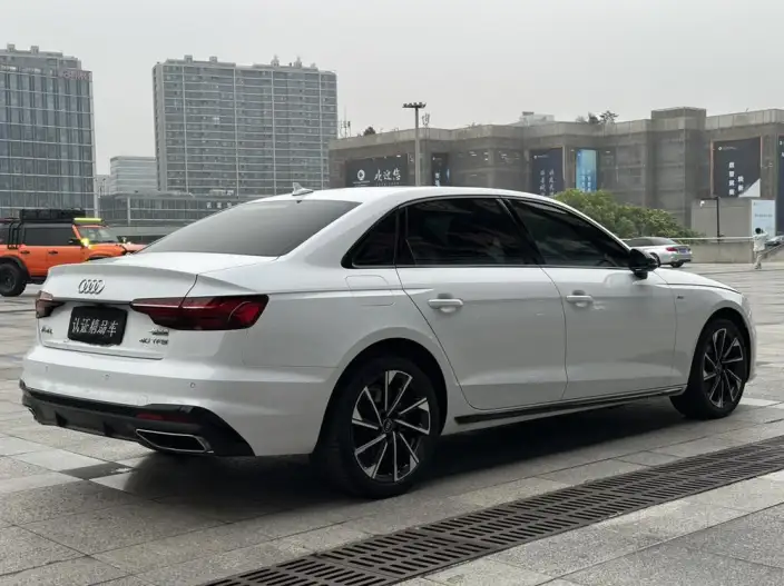 Audi A4 L 2023 Model 40 TFSI Luxury Dynamic Model – фото 7
