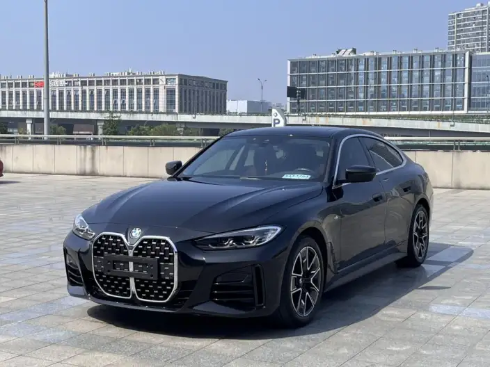 BMW 4 Series 2022 Model 425i Gran Coupe M Sports Set – фото 1