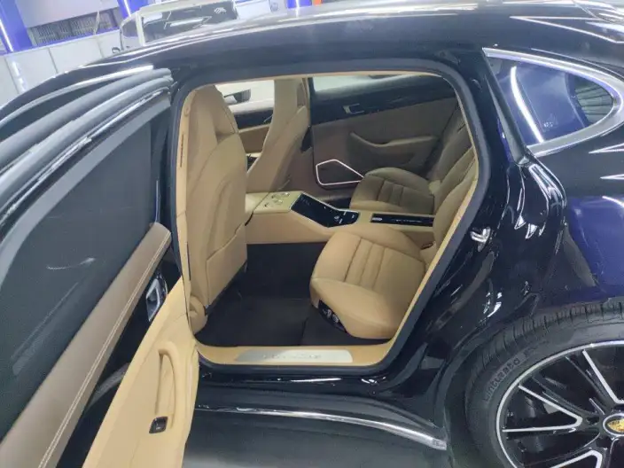 Panamera 2021 Model Panamera Executive Extended Edition 2.9T – фото 7