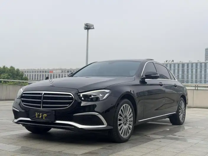 Mercedes-Benz E-Class 2023 Model Facelift E 300 L Luxury Model sedan – фото 1