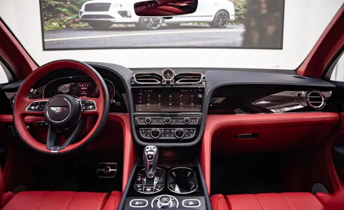 Bentayga 2022 Model 4.0T V8 – фото 5