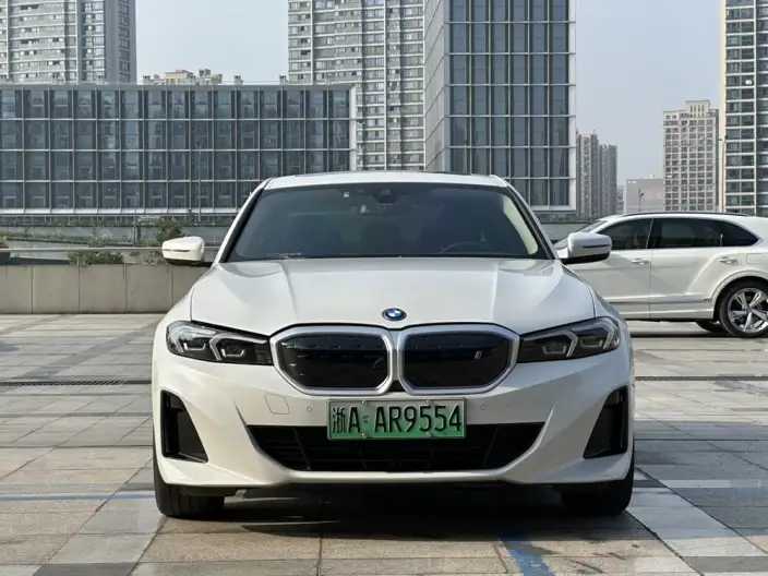 BMW i3 2022 Model eDrive35L – фото 2