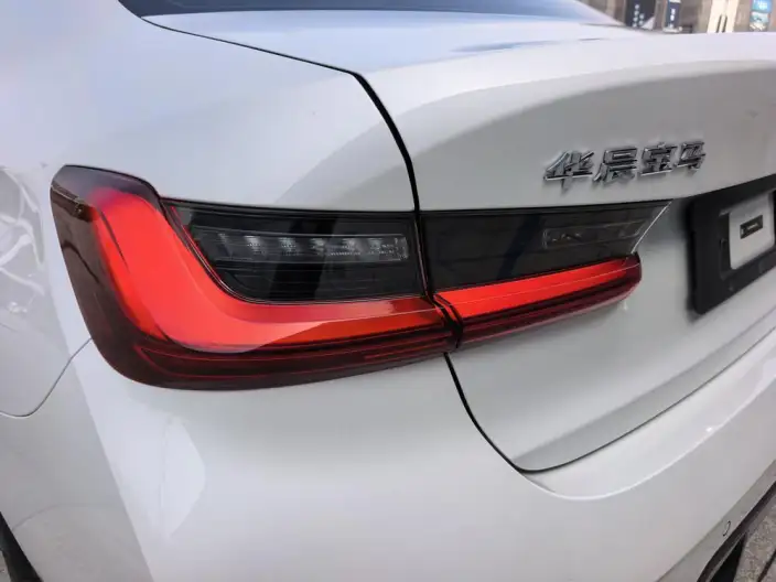 BMW 3 Series 2023 Model 325Li M Sports Set – фото 7