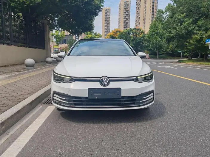 Volkswagen Golf 2023 Model 280TSI DSG Pro
