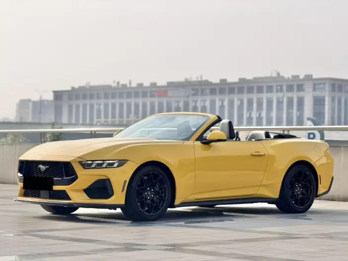 Mustang 2024 Model 2.3T EcoBoost Hardtop Performance version
