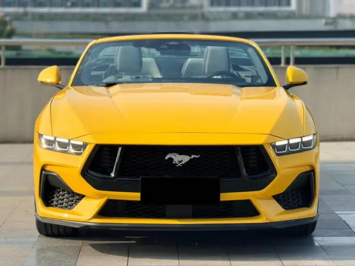 Mustang 2024 Model 2.3T EcoBoost Hardtop Performance version