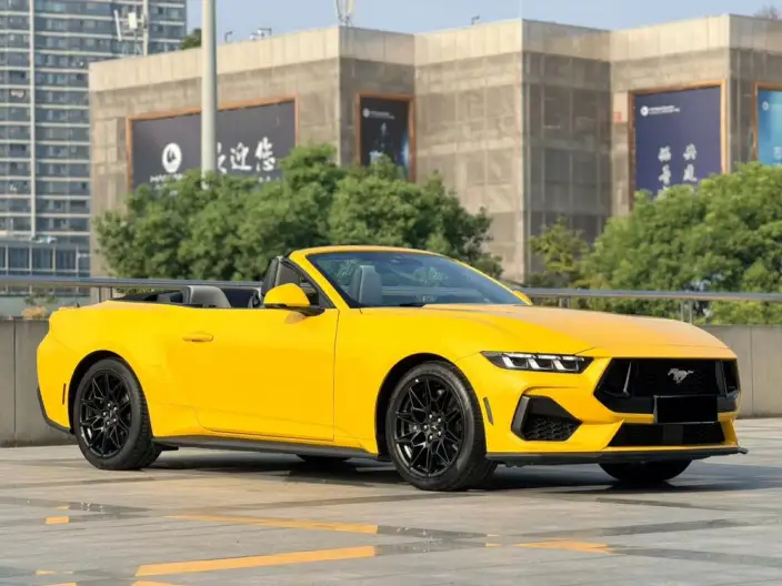 Mustang 2024 Model 2.3T EcoBoost Hardtop Performance version