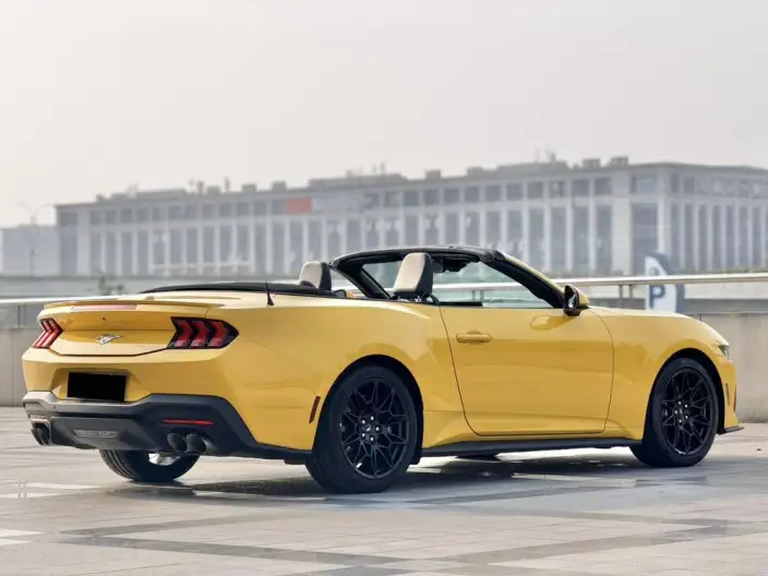 Mustang 2024 Model 2.3T EcoBoost Hardtop Performance version – фото 6