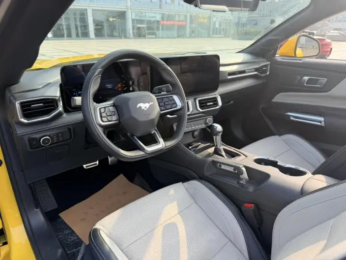 Mustang 2024 Model 2.3T EcoBoost Hardtop Performance version – фото 7