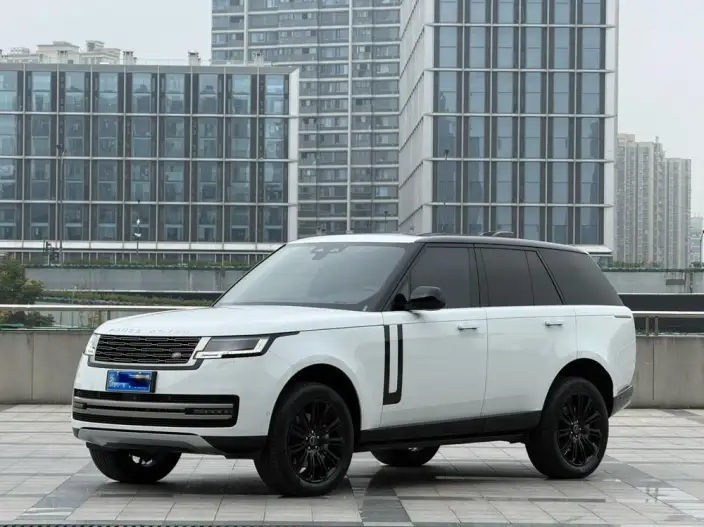 Range Rover 2023 Model 3.0 L6 360PS Shengshi Edition