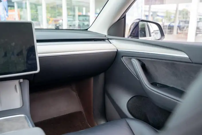 Model Y 2023 Model Rear-wheel drive version – фото 8