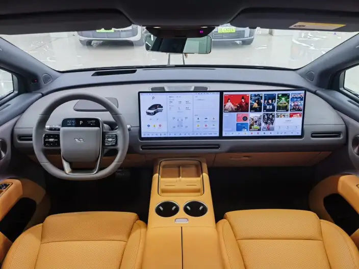 Li Auto i8 2025 Model Standard Edition – фото 8