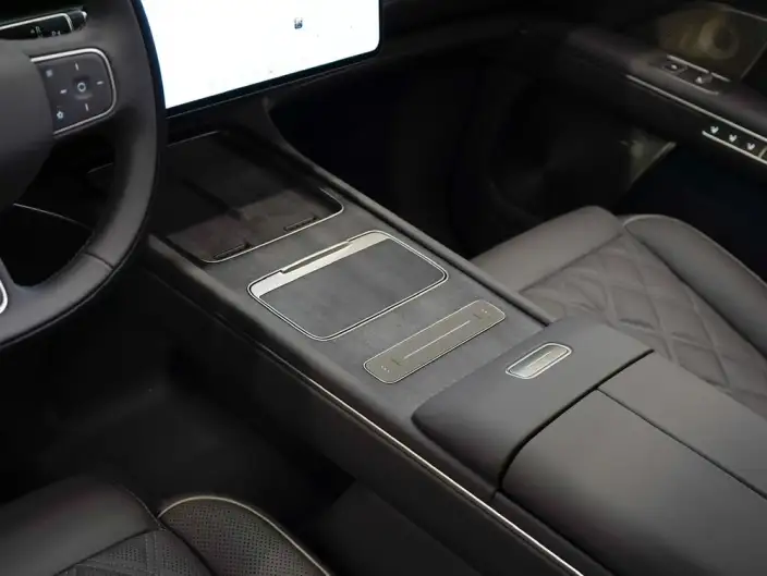 NIO ES8 2026 Model VII seat Executive Deluxe Edition – фото 8