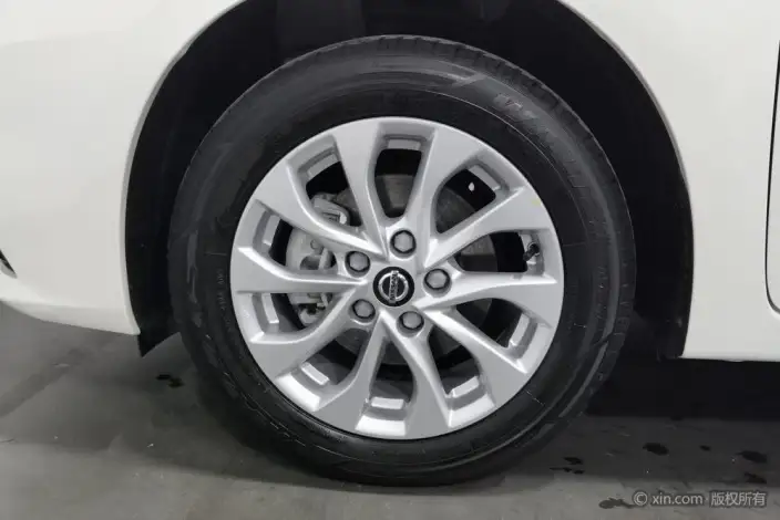 Nissan Sylphy 2024 Model Classic 1.6L XE CVT Comfort Edition – фото 10