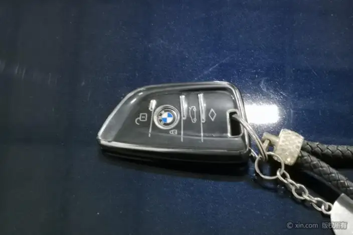 BMW 5 Series 2023 Model Facelift 530Li Exclusive Model M Sports Set – фото 6