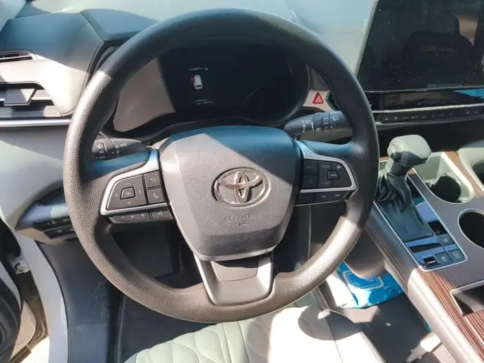 Toyota Sienna 2024 Model Hybrid 2.5L Comfort Edition – фото 7