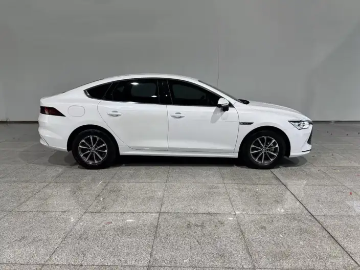 BYD Qin PLUS DM 2024 Model Honor Edition DM-i 55KM Leading Model – фото 7