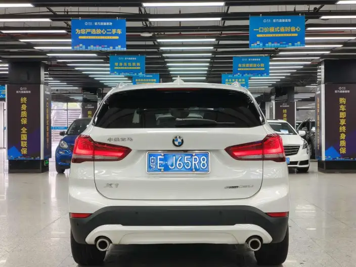 BMW X1 2022 Model sDrive25Li Leading Model – фото 5