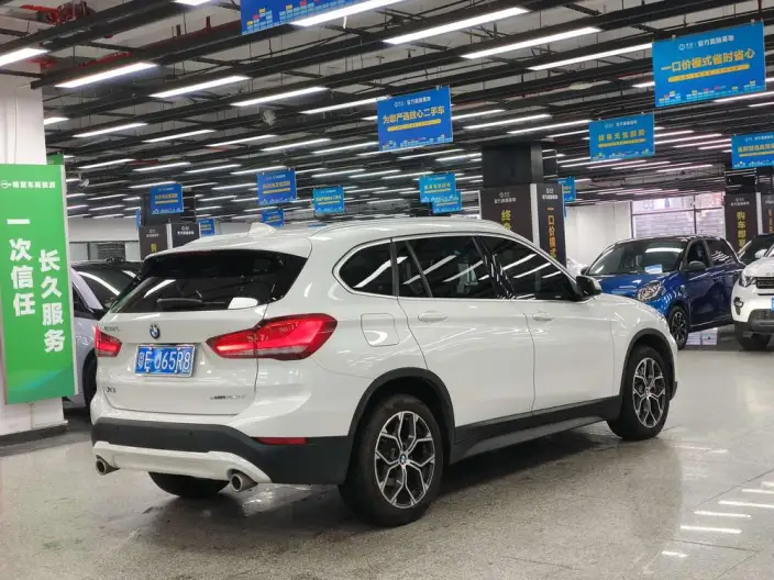 BMW X1 2022 Model sDrive25Li Leading Model – фото 6