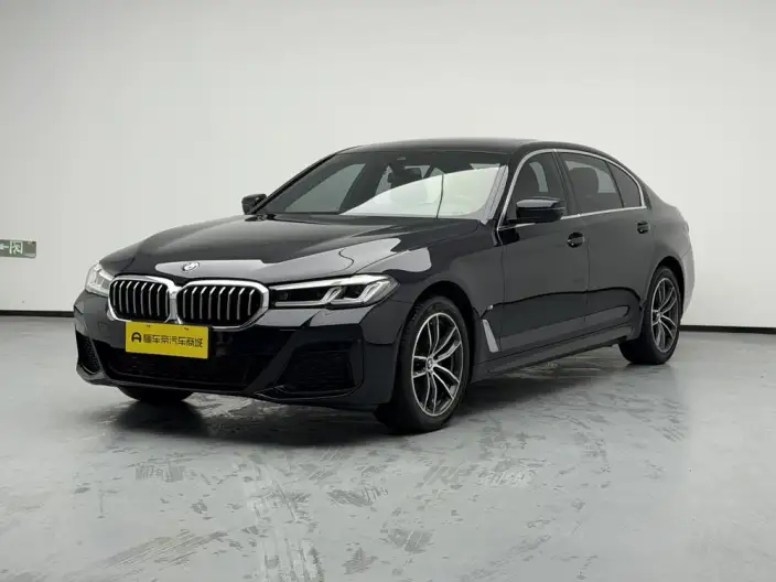 BMW 5 Series 2022 Model Facelift II 525Li M Sports Set – фото 1