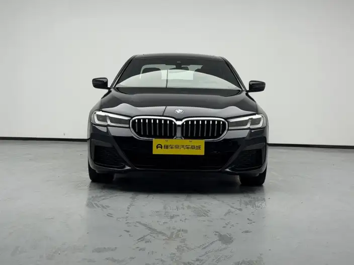 BMW 5 Series 2022 Model Facelift II 525Li M Sports Set – фото 2