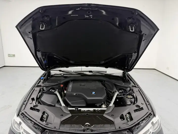 BMW 5 Series 2022 Model Facelift II 525Li M Sports Set – фото 10