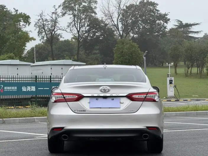 Toyota Camry 2021 Model 2.0G Deluxe Edition – фото 5