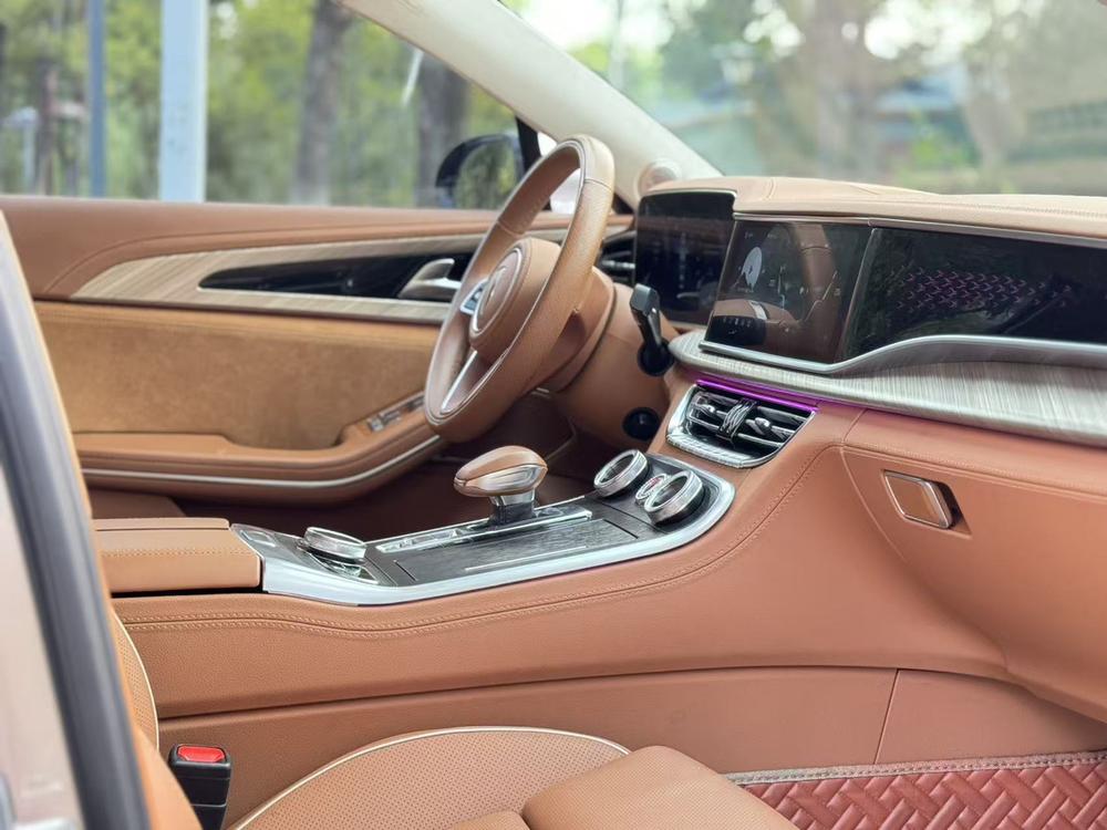 HONGQI H9 2022 3.0T Smart Enjoy Link Flag Link 4-Seater – фото 16