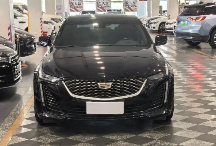 Cadillac CT5 2022 Model 28T Fashion Model