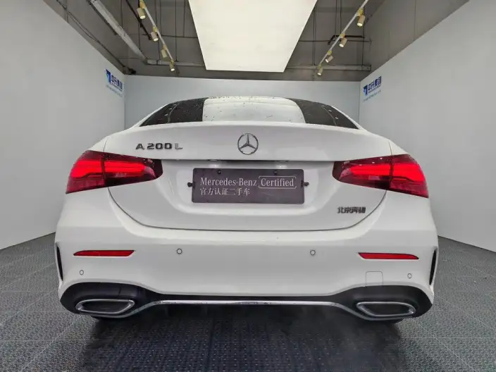 Mercedes-Benz A-class 2024 Model Facelift A 200 L Fashion Edition – фото 6