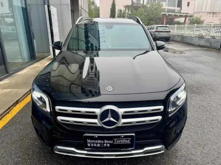 Mercedes-Benz GLB 2023 Model GLB 220 Fashion Model – фото 2