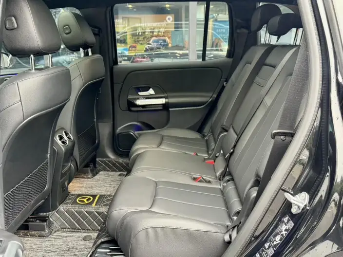 Mercedes-Benz GLB 2023 Model GLB 220 Fashion Model – фото 10