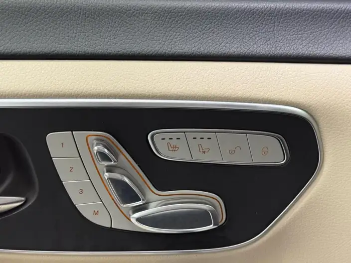 Mercedes-Benz V-Class 2022 Model V 260 Premium Edition – фото 8