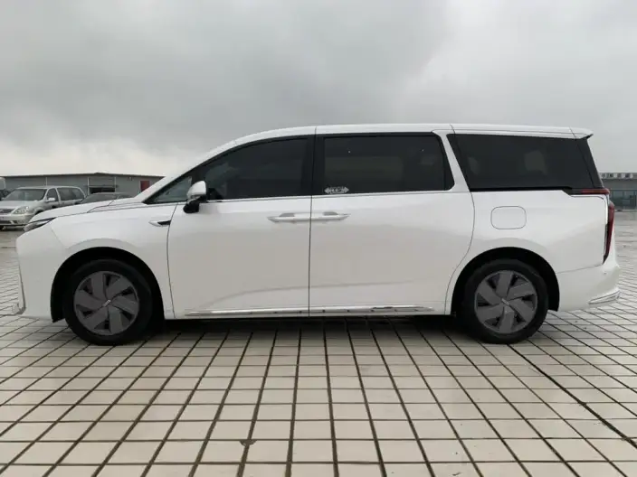 Maxus Dajia 9 EV 2022 Model Long Battery Life Pro Wey Gaoshan VII seat Edition