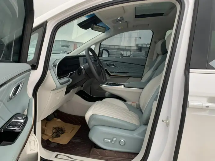 Maxus Dajia 9 EV 2022 Model Long Battery Life Pro Wey Gaoshan VII seat Edition – фото 8